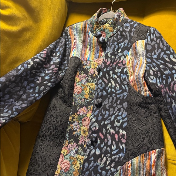 Multicolor Patterned Coat - Picture 2 of 5